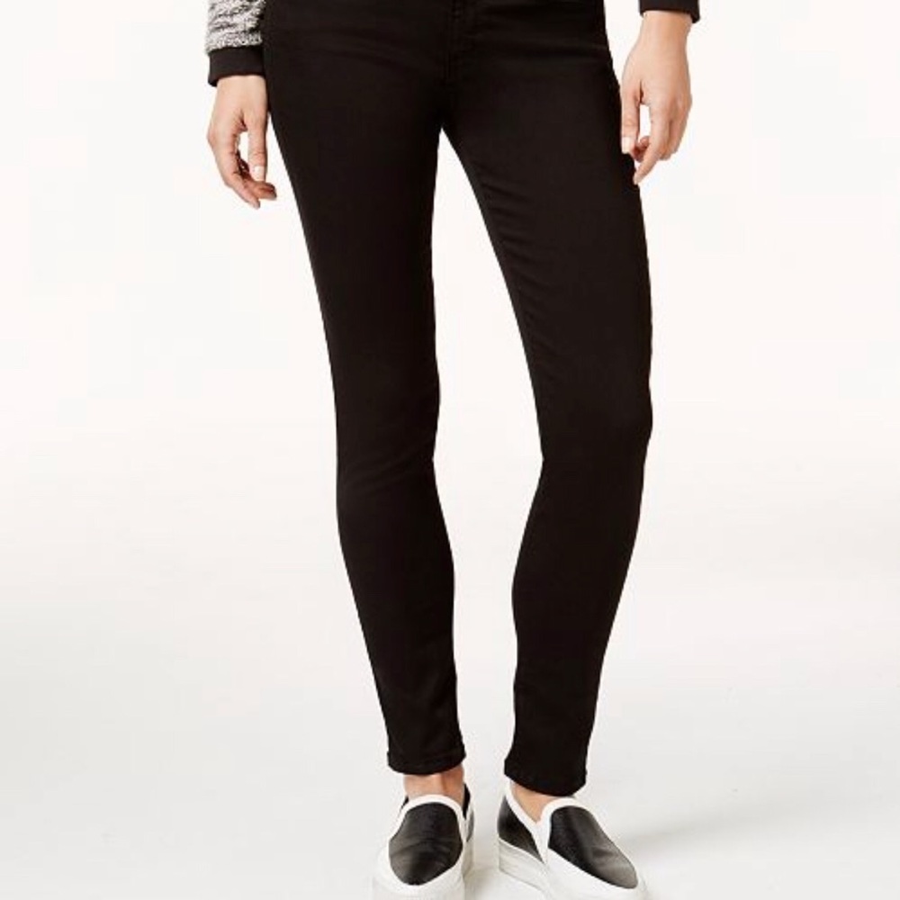 27 Long Flying Monkey Black Jeans